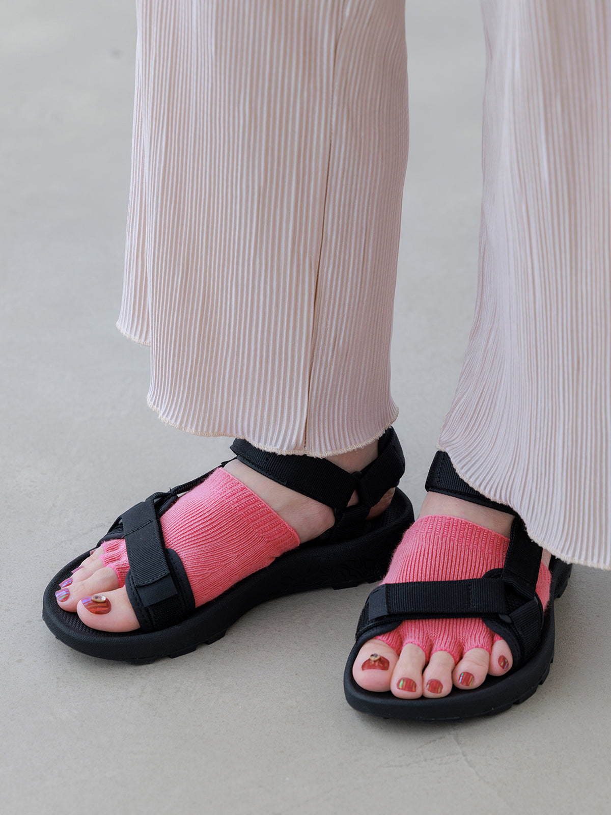 【通常価格より20%OFF】ohora(オホーラ)×靴下屋 WEB限定セット <ピンク>