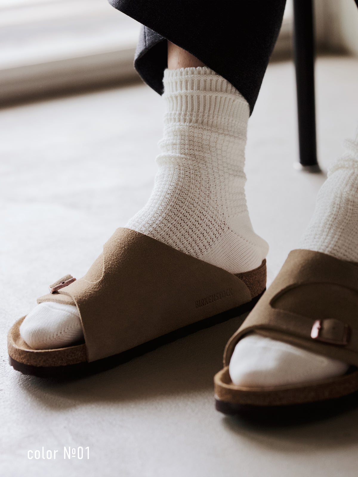【Tabio MEN】大人男子が履けるサーマルショート丈ソックス