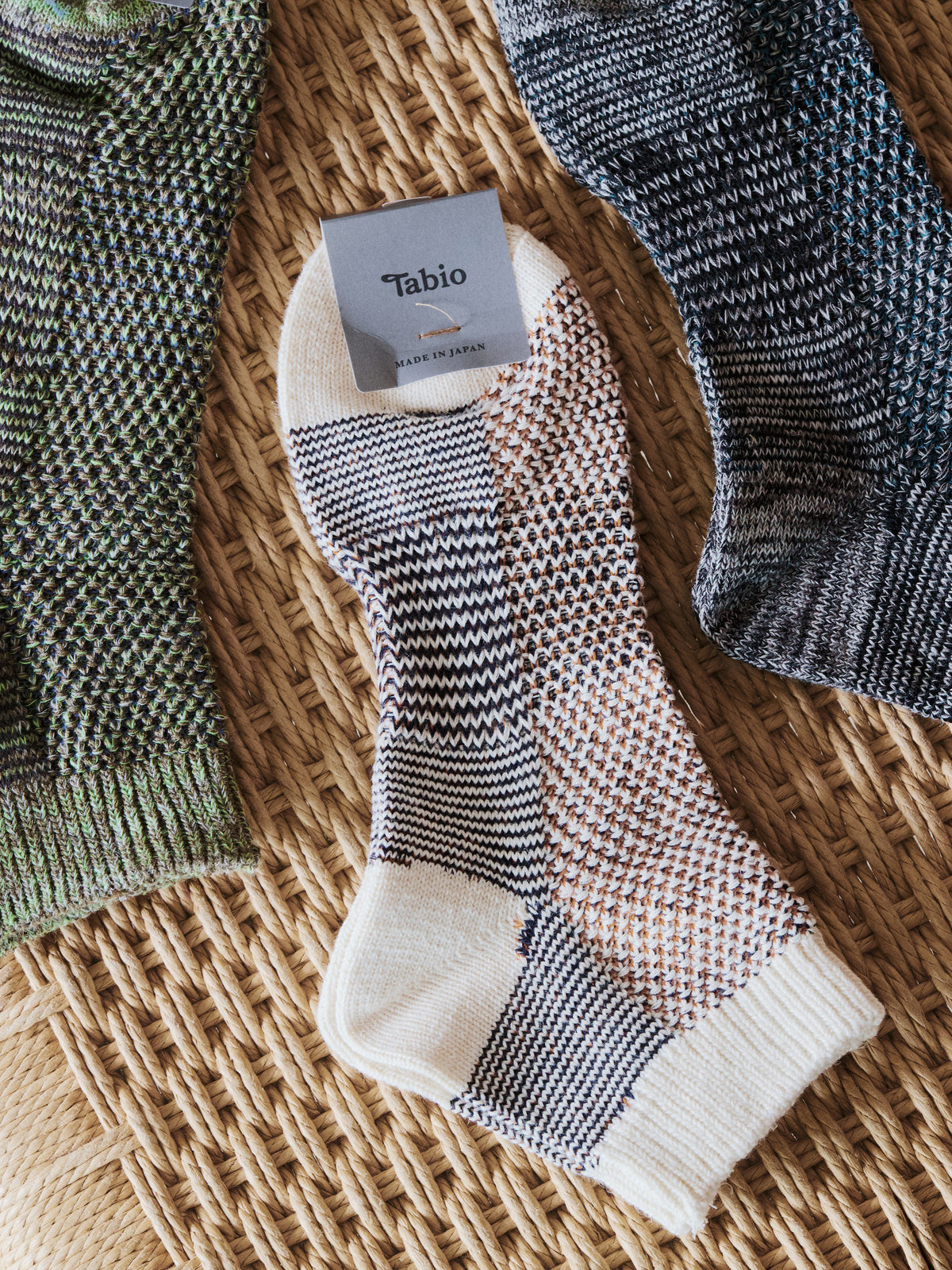 【Tabio MEN】綿麻混ブロックメッシュショート丈ソックス