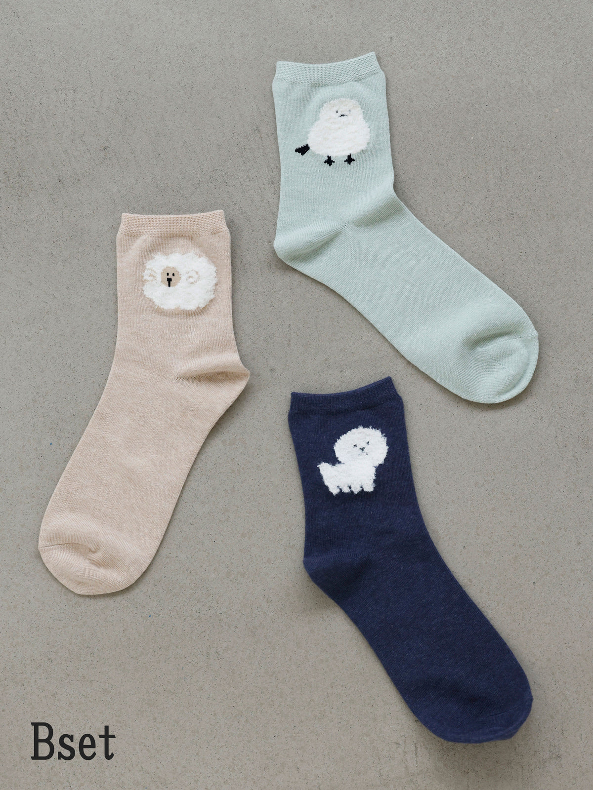 【おおきめサイズ】WEB限定 もふもふ動物ショートソックス 3足セット / 24.5-26.5cm - Bセット