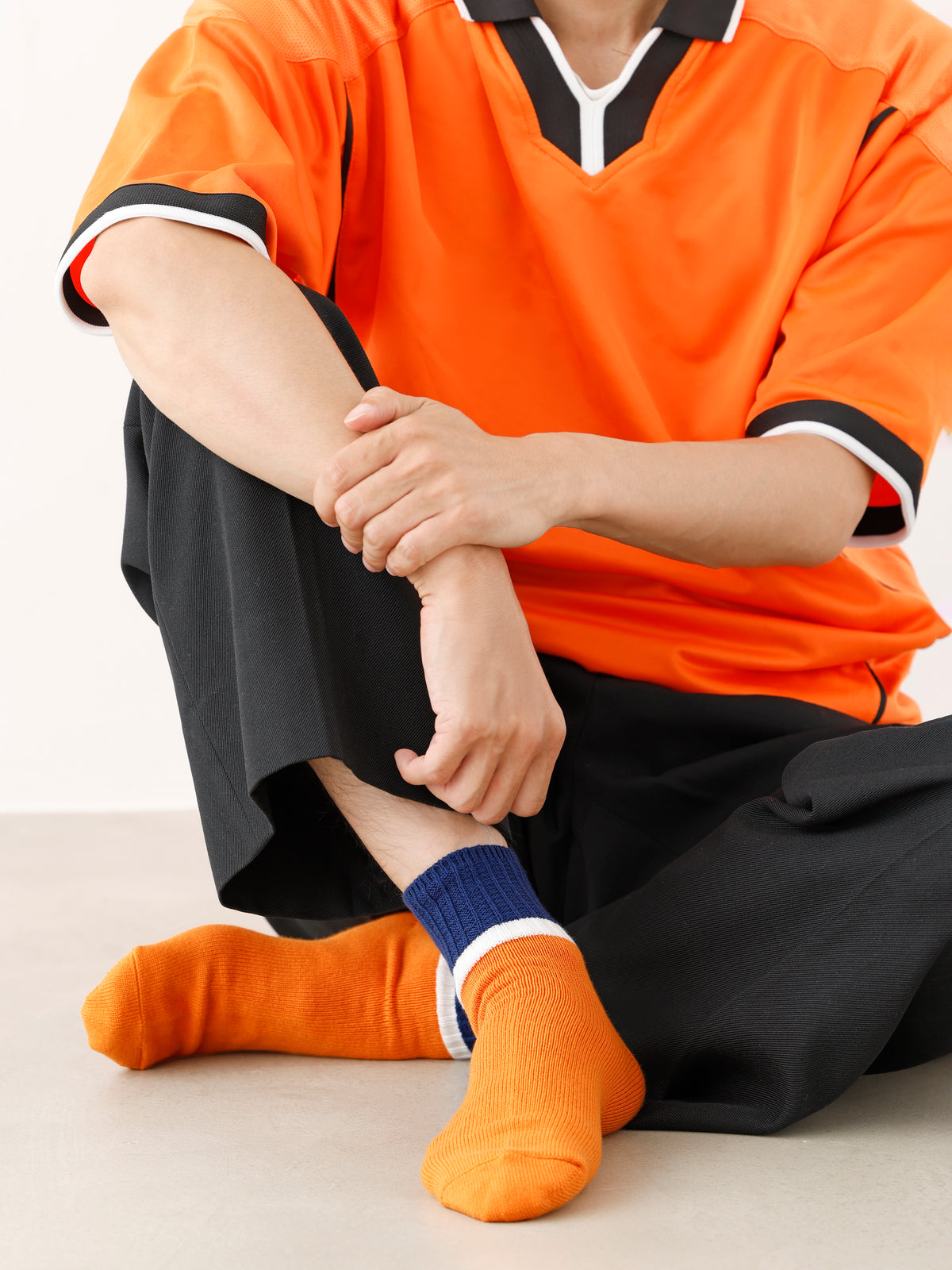 【Tabio MEN】サッカー応援  ハーフカラーラインショートソックス