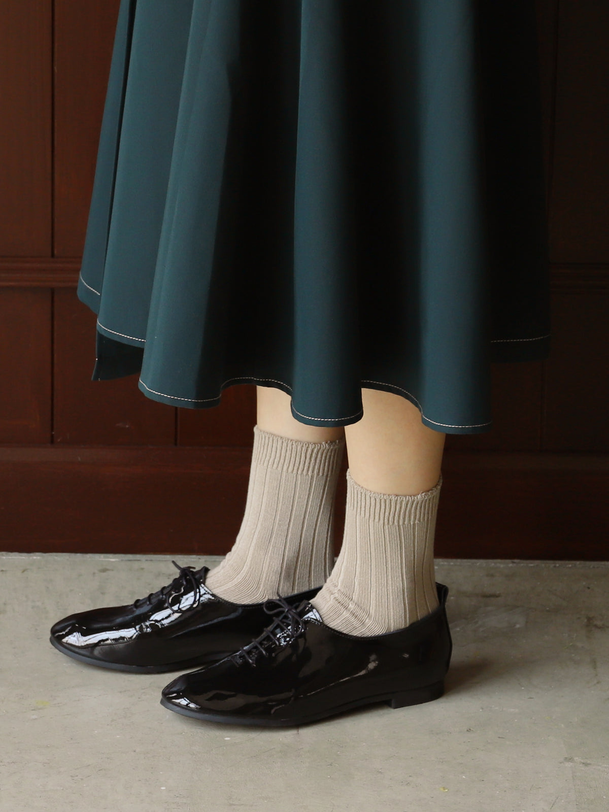 【WEB限定】上品な大人カラーリブショートソックス - グレージュ