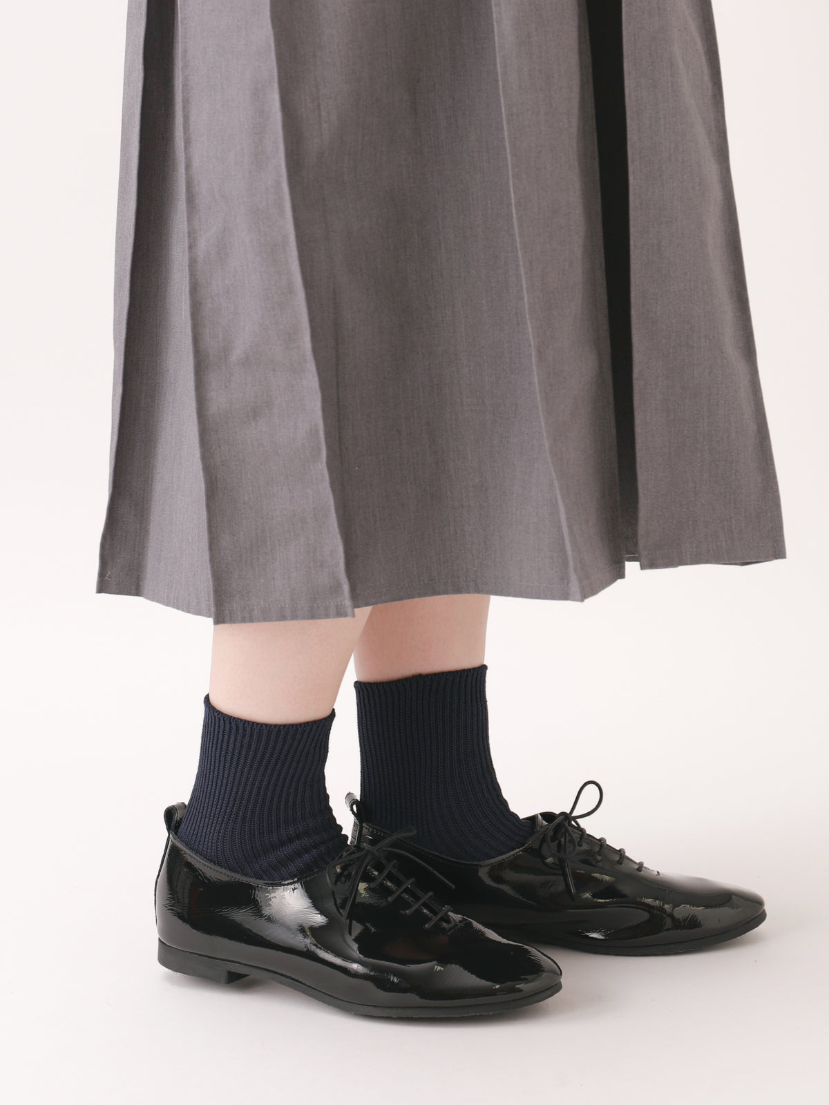 【WEB限定】さらっと快適すっきりリブショートソックス - ネイビー