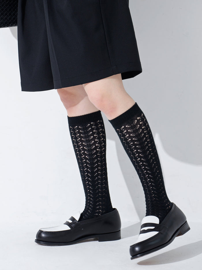 透かし編みレースハイソックス
