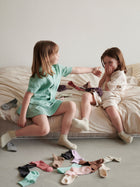 06 ニュアンスグリーンホワイト