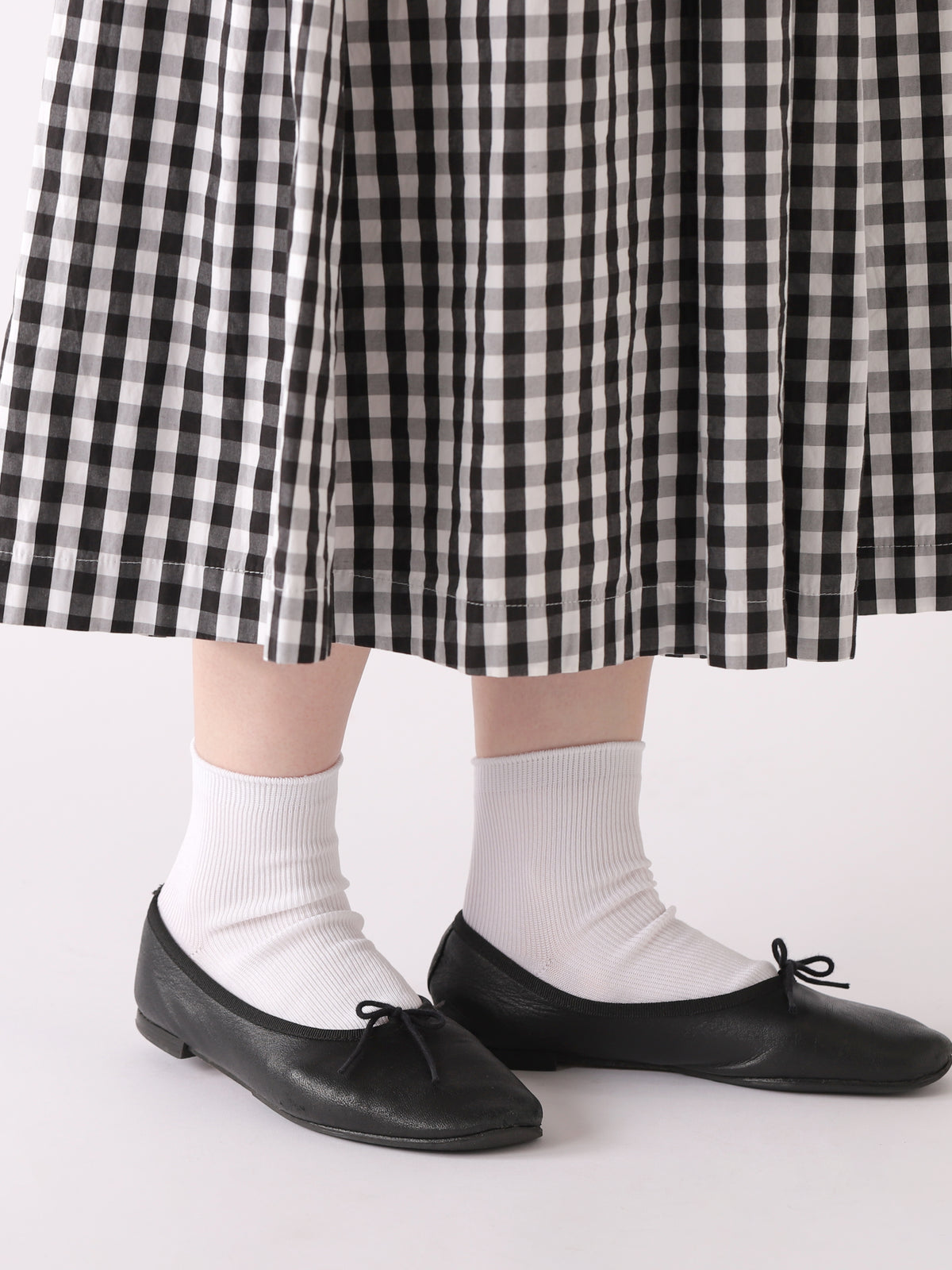 【迷ったらコレ】すっきりリブショートソックス - サラシ