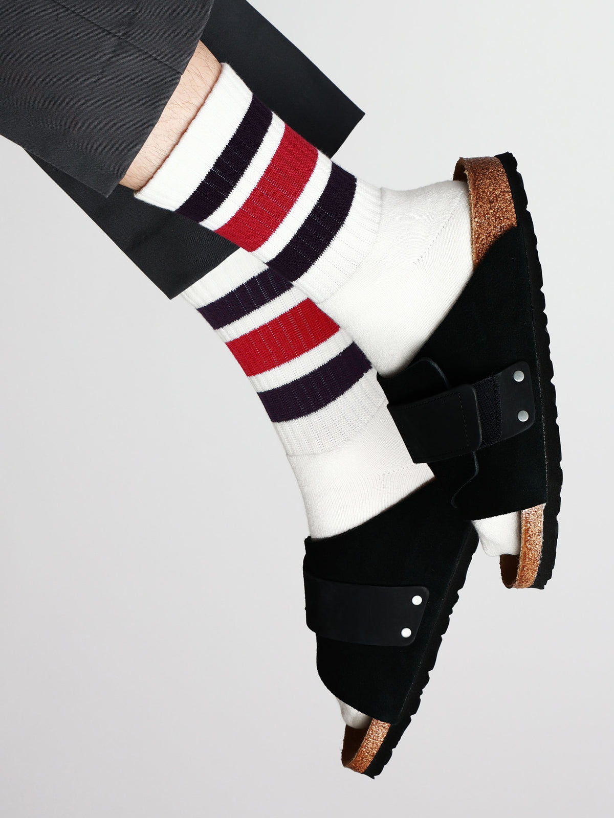 【Tabio MEN】アメリブクッションパイルラインソックス - シロベース+クロ+アカ+クロ