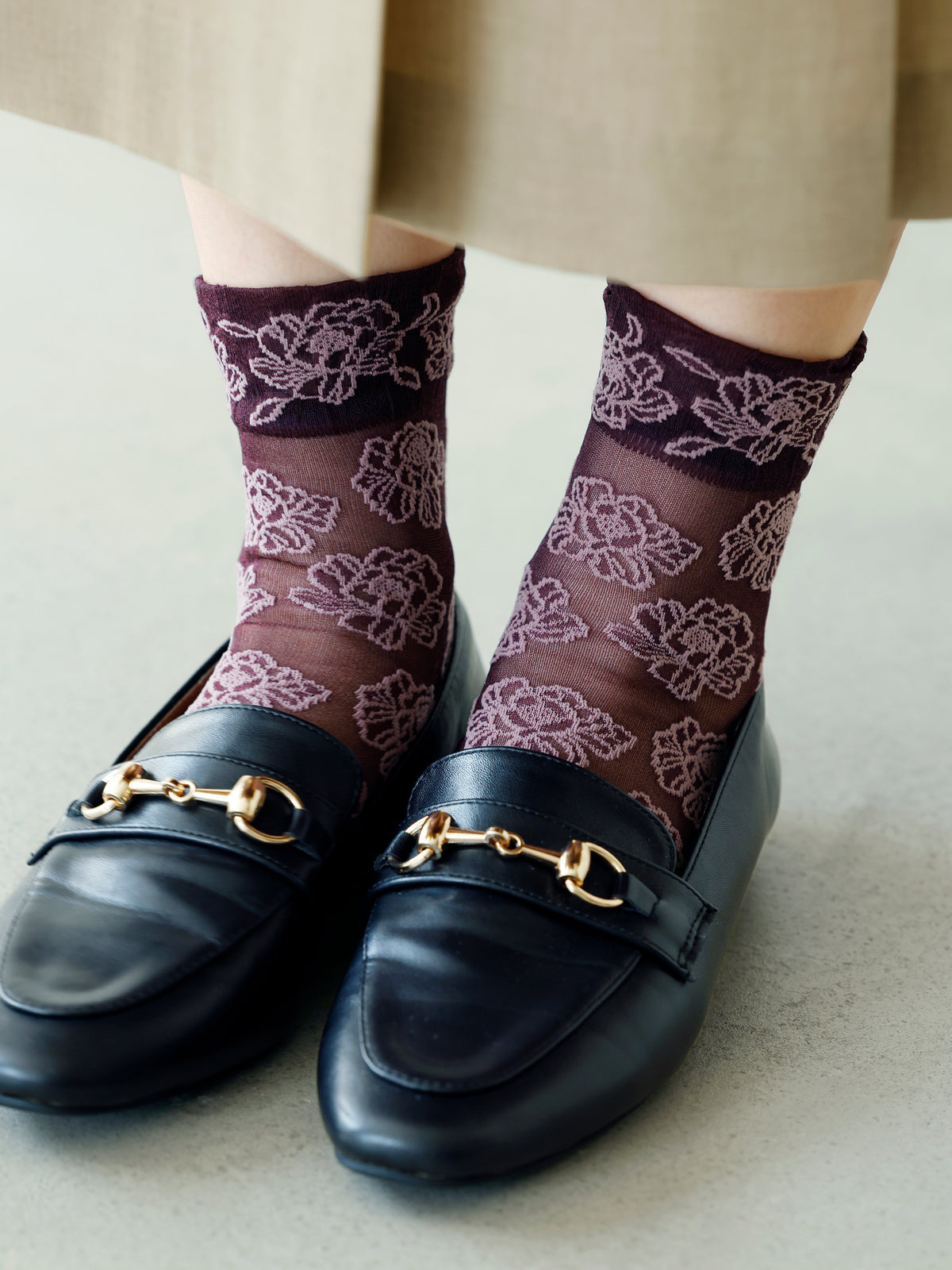 チュール牡丹柄ショートソックス