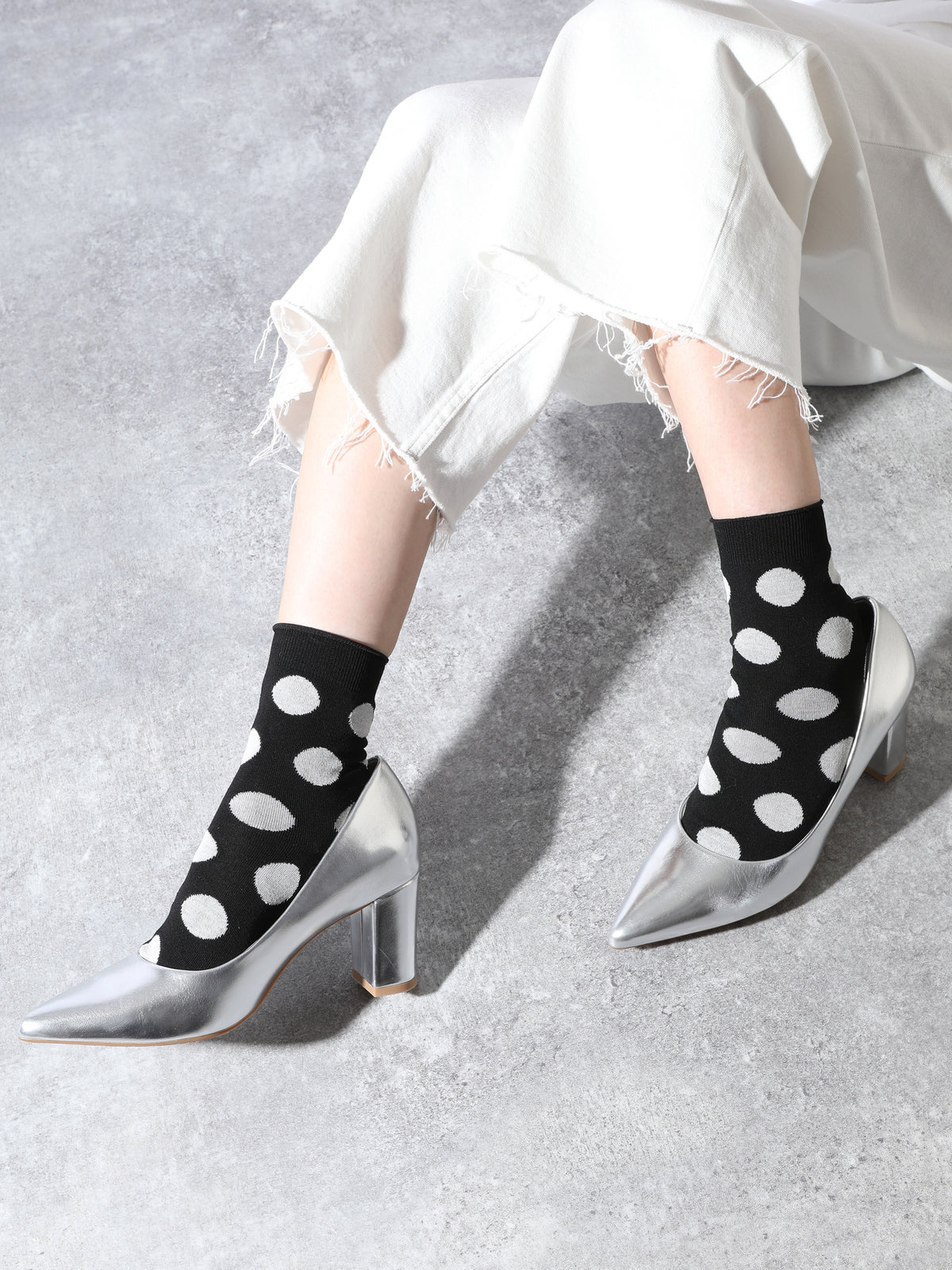 カットソービッグドット柄ショートソックス