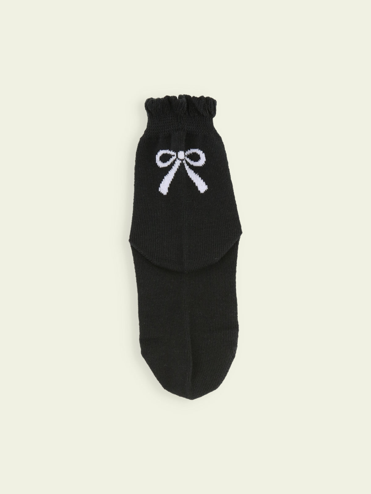 【3足1,485円】キッズ フリルりぼんショートソックス / 13-15cm - クロ