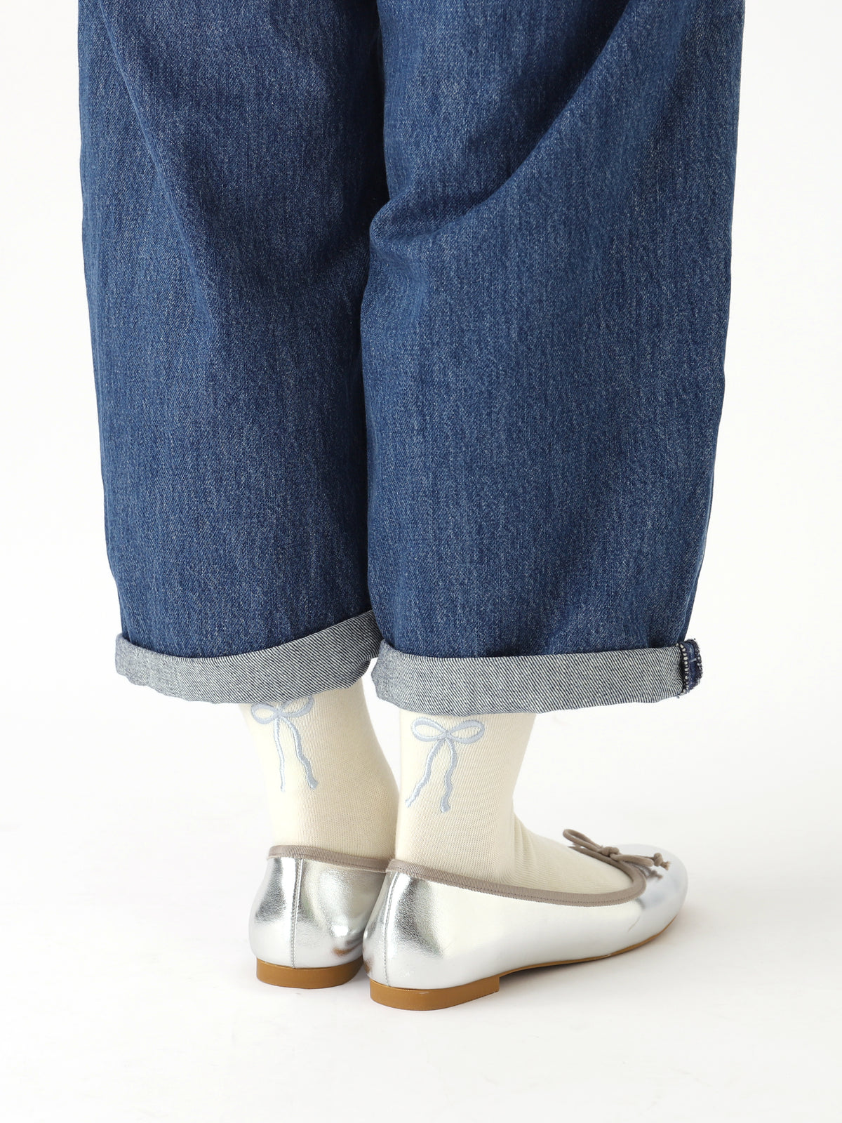 【3足1,485円】バックリボン刺繍ショートソックス